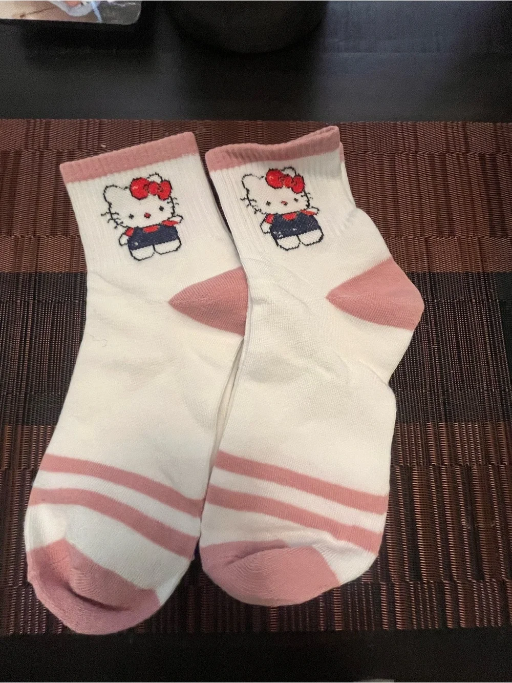 Hello Kitty White & Pink Ankle Socks 2 set